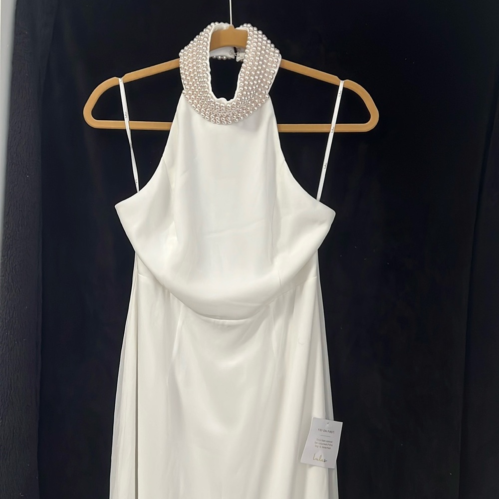 Lulus Extraordinary Moment Chiffon Wedding Dress with train - size Large - NWT